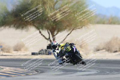 media/Nov-01-2025-CVMA (Sat) [[fc0f7531b8]]/Race 9-Amateur Supersport Middleweight/